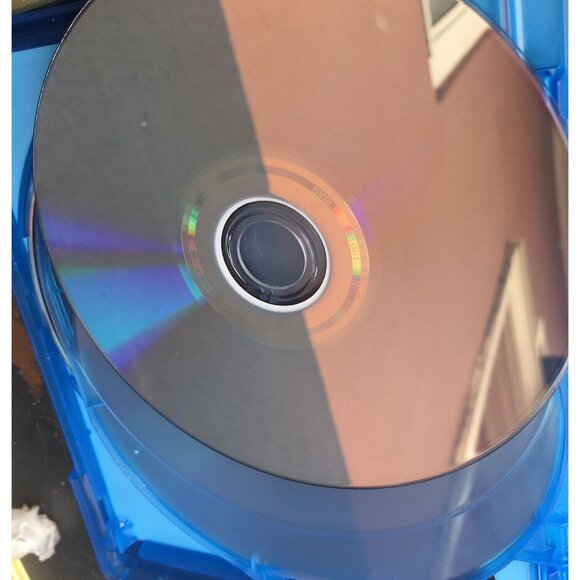 Predators (Blu-ray Disc, 2010, 2-Disc Set, Plus Digital Copy) w/Adrien Brody - Picture 7 of 7